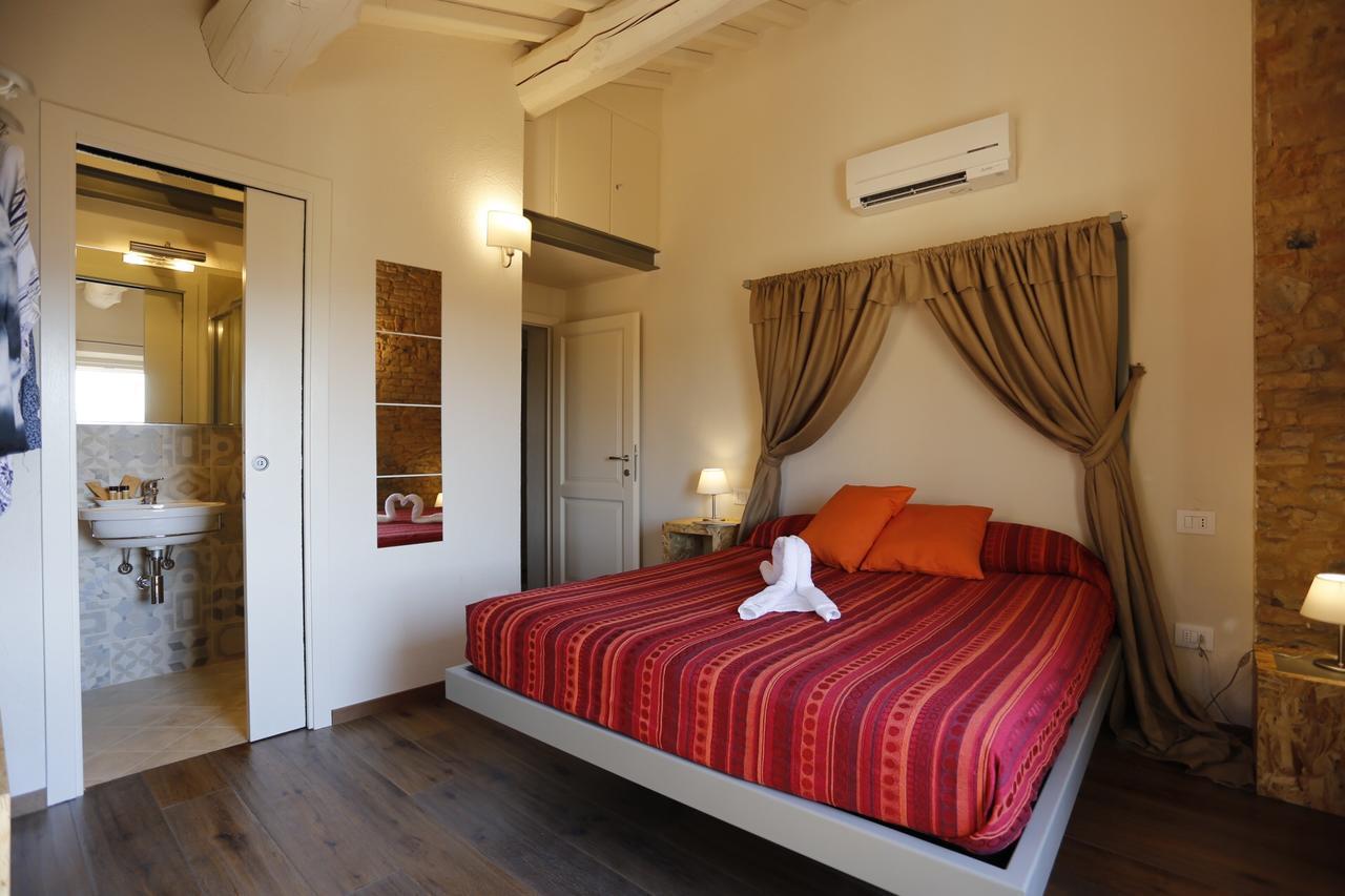 Il Maramaldo Bed&Breakfast-Restaurant Lajatico Exterior foto