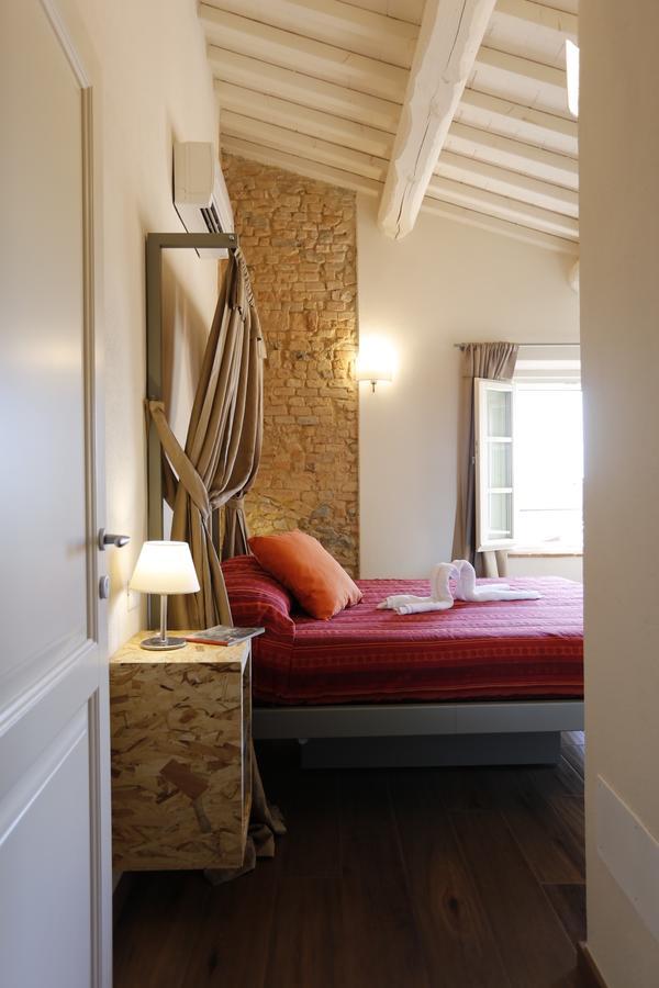 Il Maramaldo Bed&Breakfast-Restaurant Lajatico Exterior foto