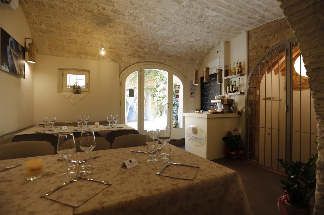 Il Maramaldo Bed&Breakfast-Restaurant Lajatico Exterior foto